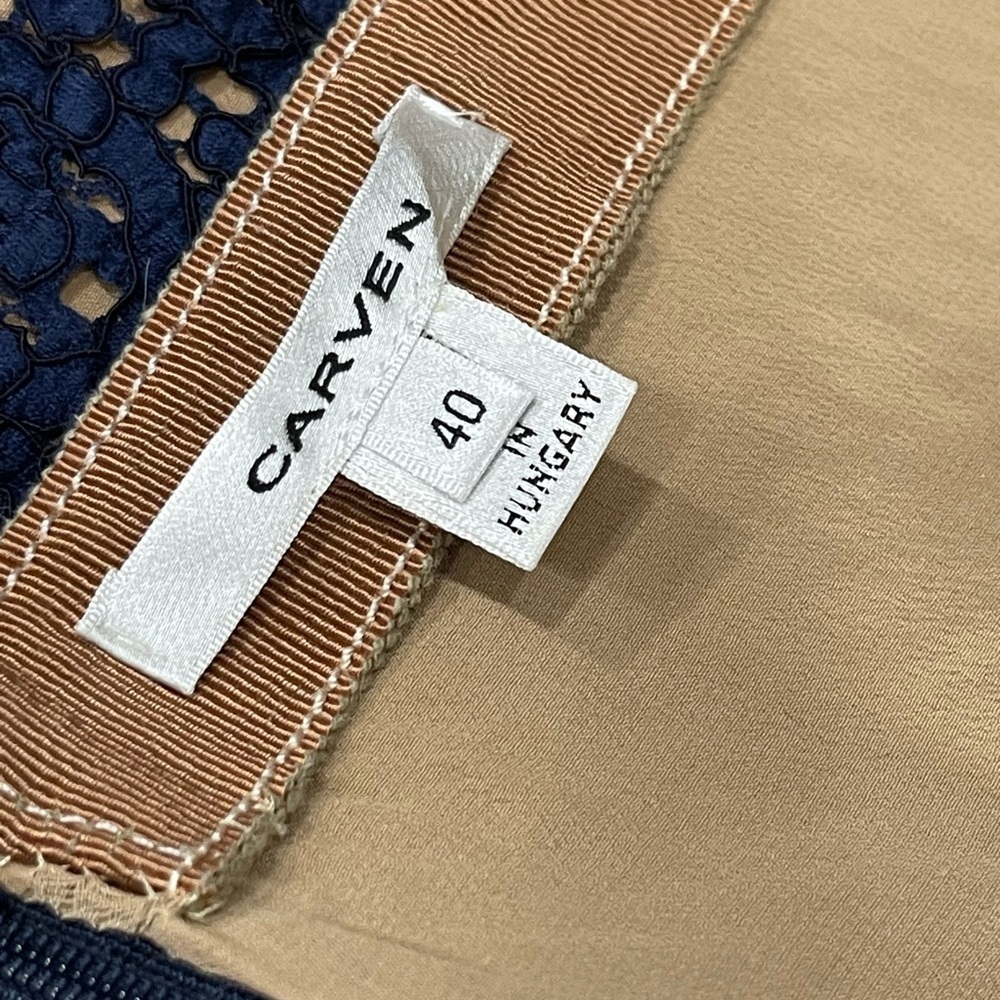 Carven Eylet Skirt Beautiful Two tone - Picture 5 of 10